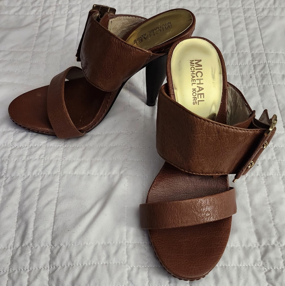 Michael Kors Brown Heels Classic Design